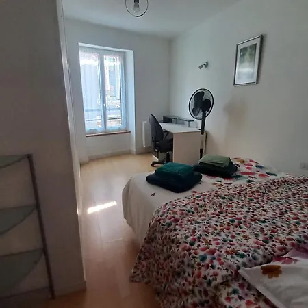Et Salles D'eau Privees Dans Maison A Partager Centre