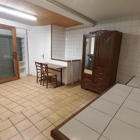 Appartement Et Salles D'eau Privees Dans Maison A Partager Centre