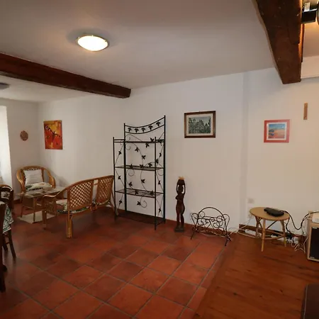 Appartement Et Salles D'eau Privees Dans Maison A Partager Centre